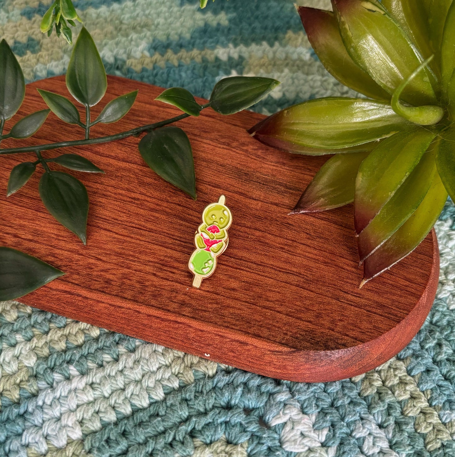 Hanami Dango Smiski Pin
