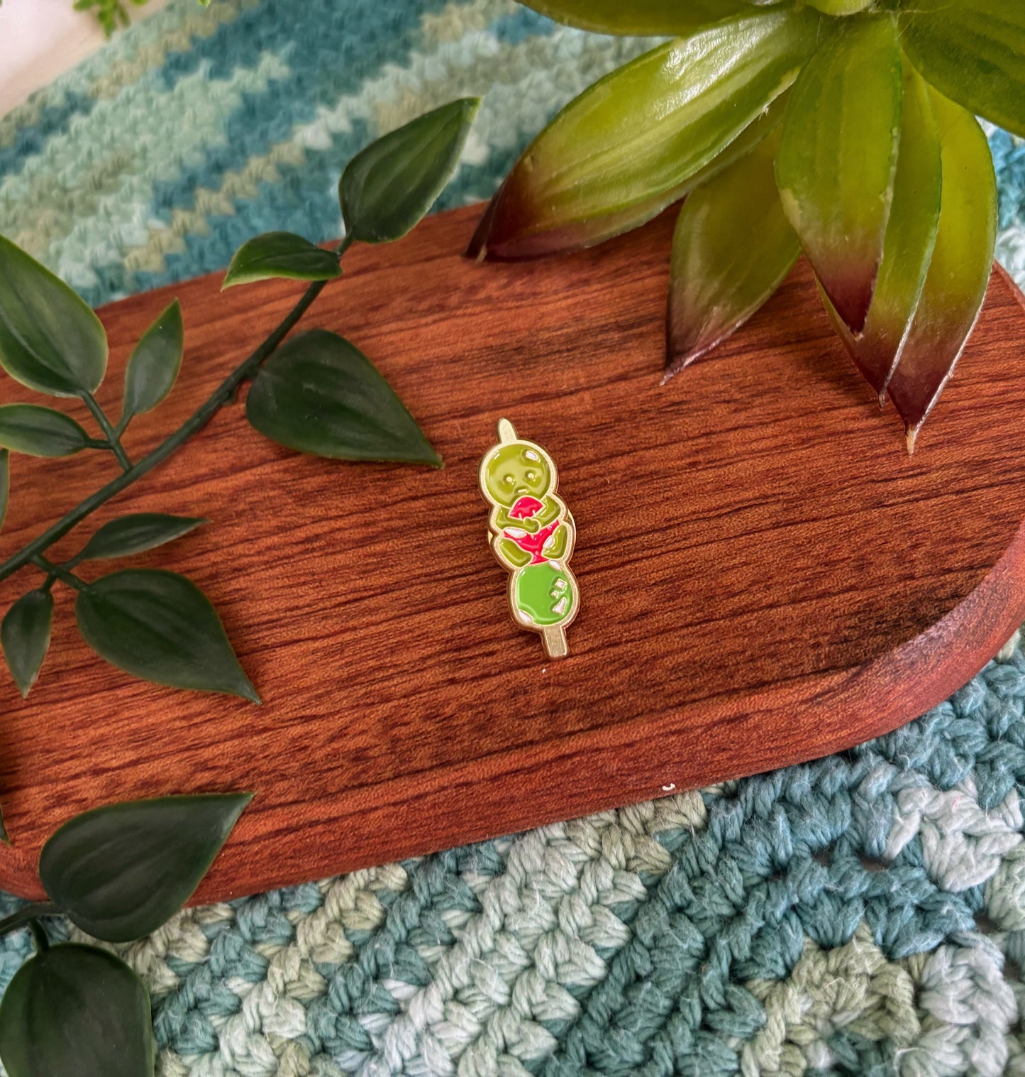 Hanami Dango Smiski Pin