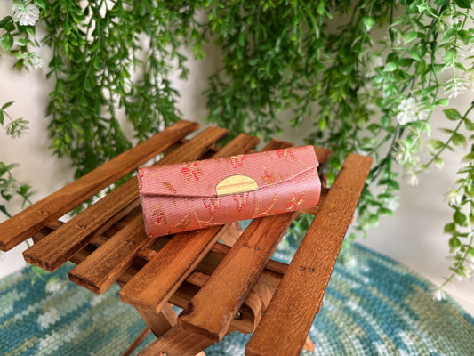 Light Pink Lipstick Case for 1 Lipstick
