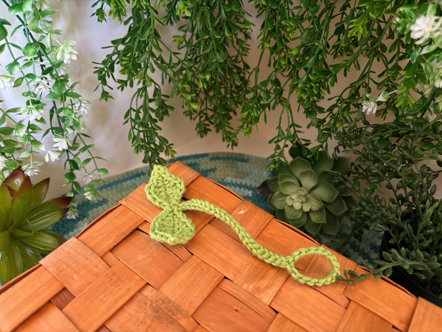 Crochet Sprout - Multi-functional