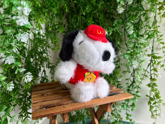 Red Snoopy Plushie Keychain