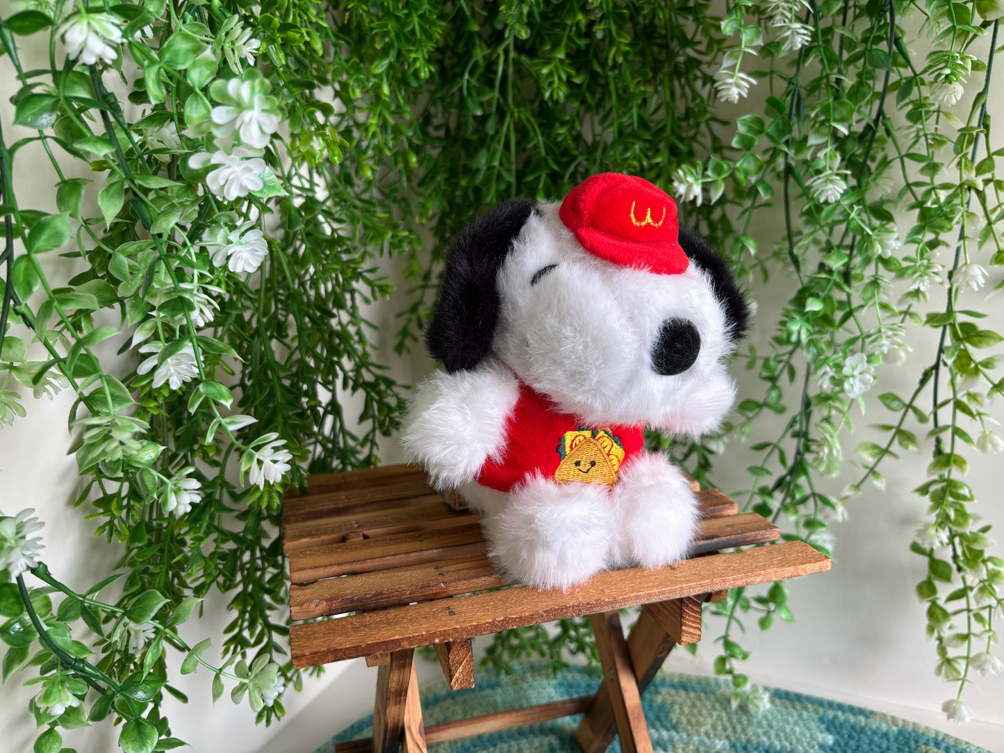 Red Snoopy Plushie Keychain