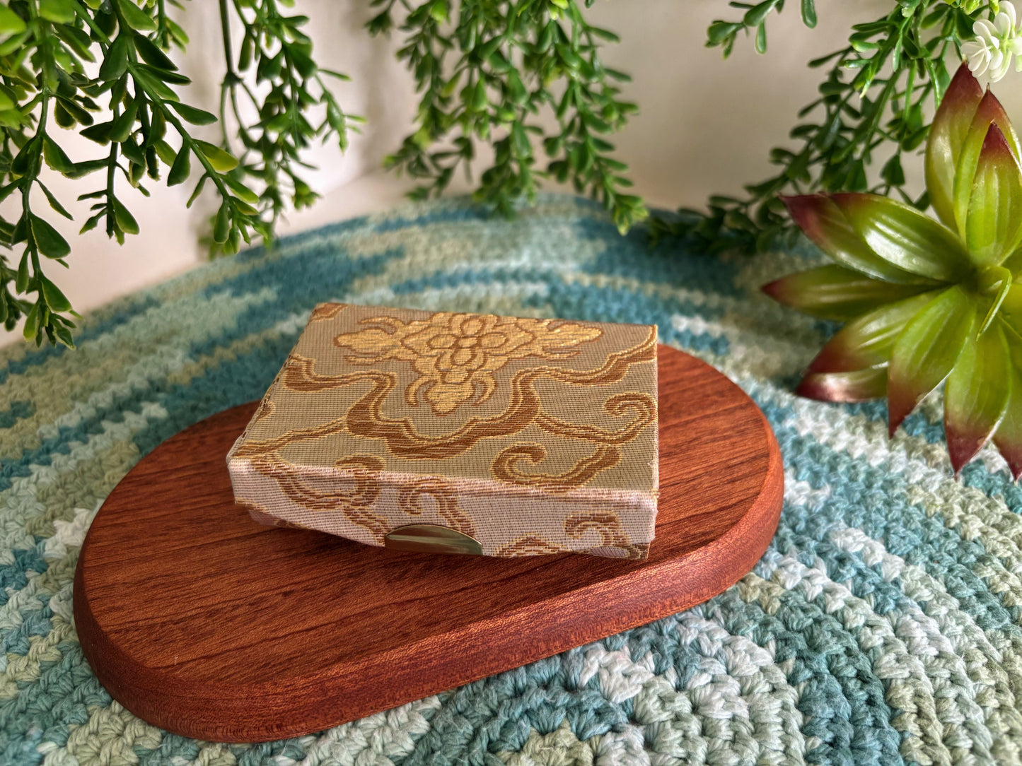 Biege Lipstick Case for 2 Lipsticks