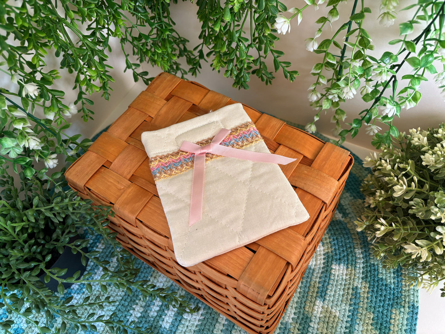 White with Pink Bow Handmade Mini Pouch