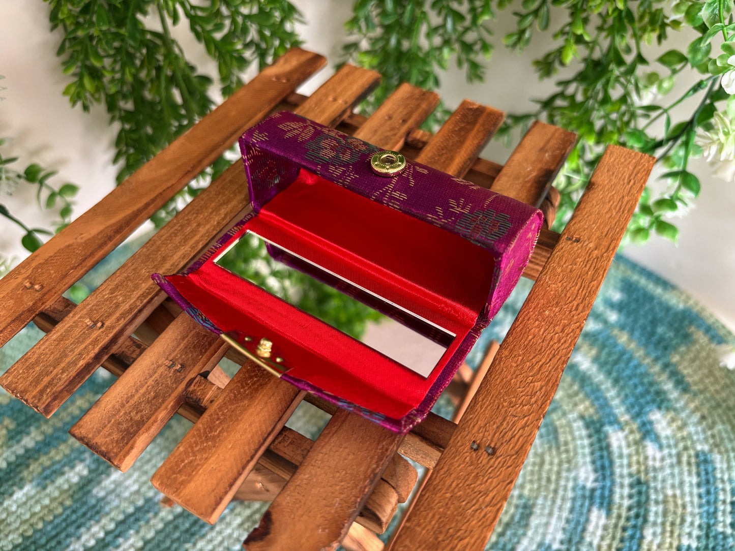 Purple Lipstick Case for 1 Lipstick