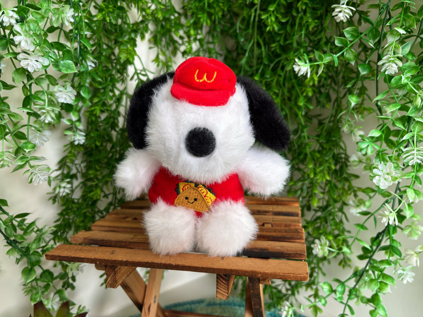 Red Snoopy Plushie Keychain