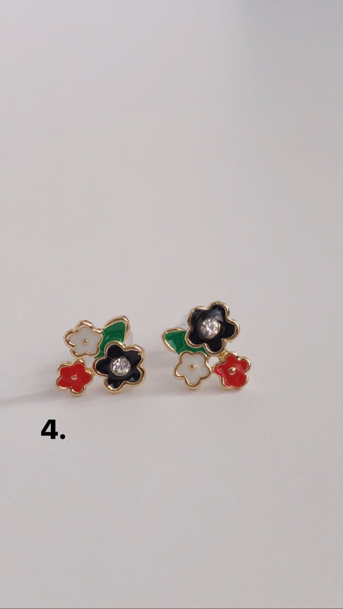 超迷你花朵耳钉