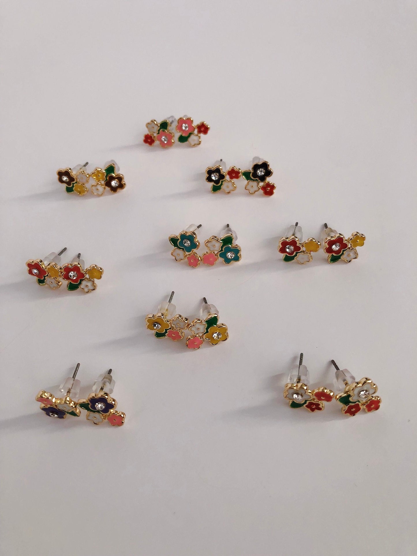 超迷你花朵耳钉